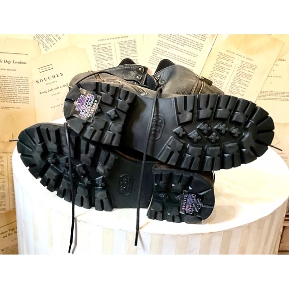 Free People Bed Stu Victory Tall Lace Up Boot Distressed Black Handwash
rugged - Picture 12 of 12